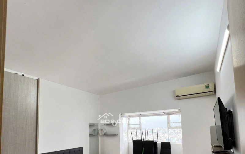 100m2, 13tr/th, 3PN, 2WC,  Nội thất, 10A Trần Nhật Duật, Tân Định, Q1.