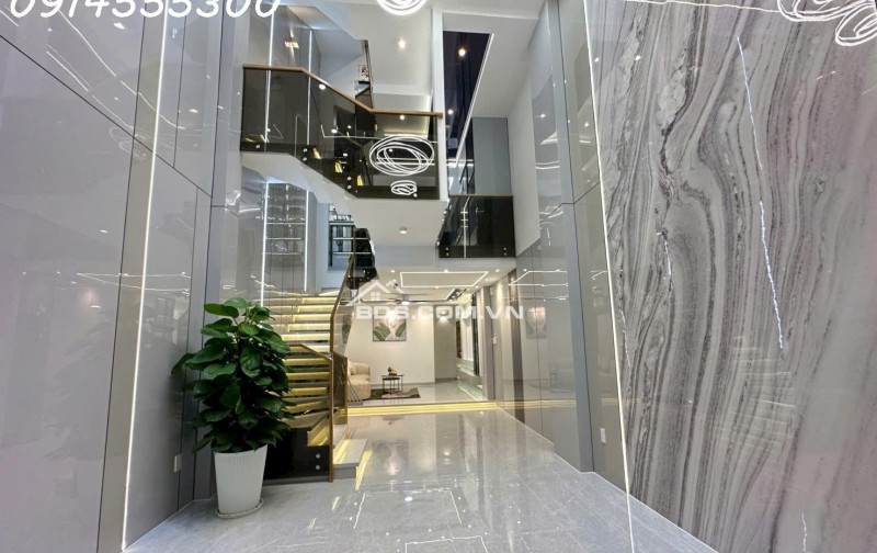 Siêu phẩm căn nhà phố full nội thất trệt lửng 3 lầu ngay Phan Huy Ích, P15, Tân Bình